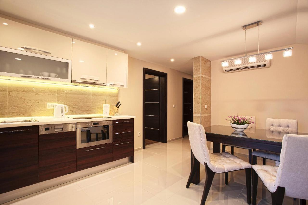 Villa Visnja Prestige Брела Екстериор снимка